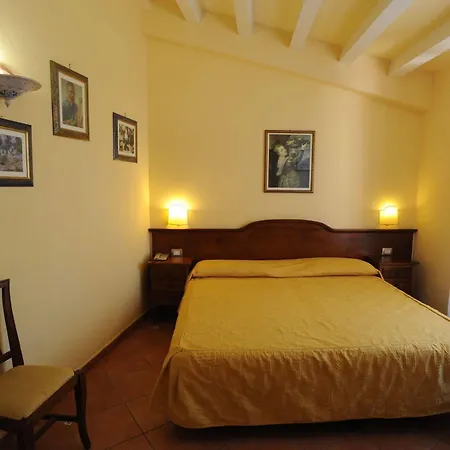 Mediterraneo Hotel 3*