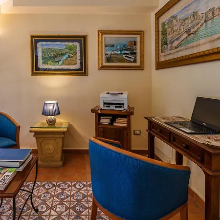 Hotel Mediterraneo 3*