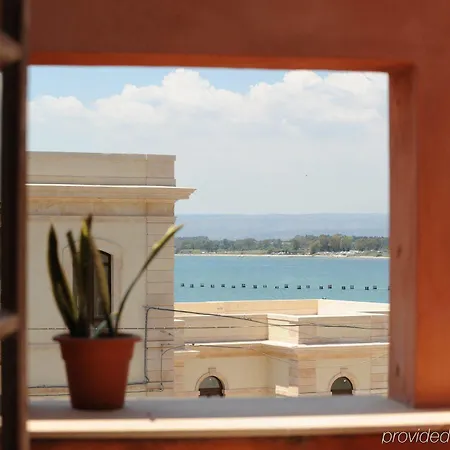 Mediterraneo Hotel