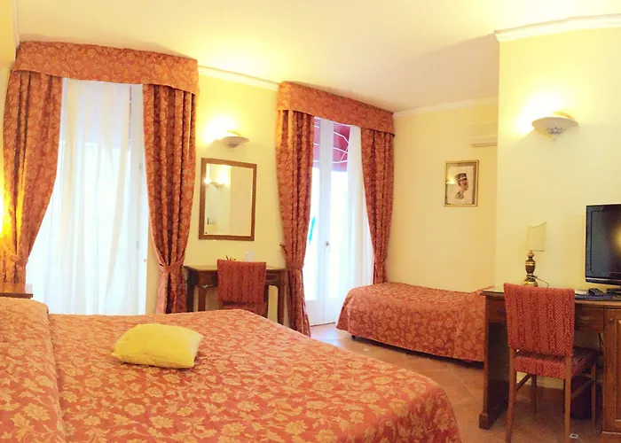 Hotel Mediterraneo 3*