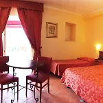 Ξενοδοχείο Mediterraneo 3*