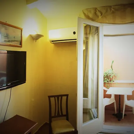 Hotel Mediterraneo Syrakuzy