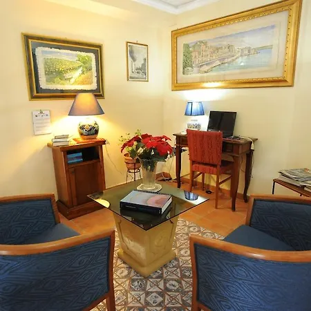 Mediterraneo Hotel 3*