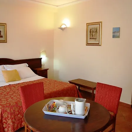 Mediterraneo Hotel Syrakuzy